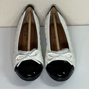 Josef Seibel Pippa 36 Slip On Ballet White Quilted Patent Cap Toe Bow Spring 5.5